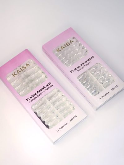 Postiça Realista Americana